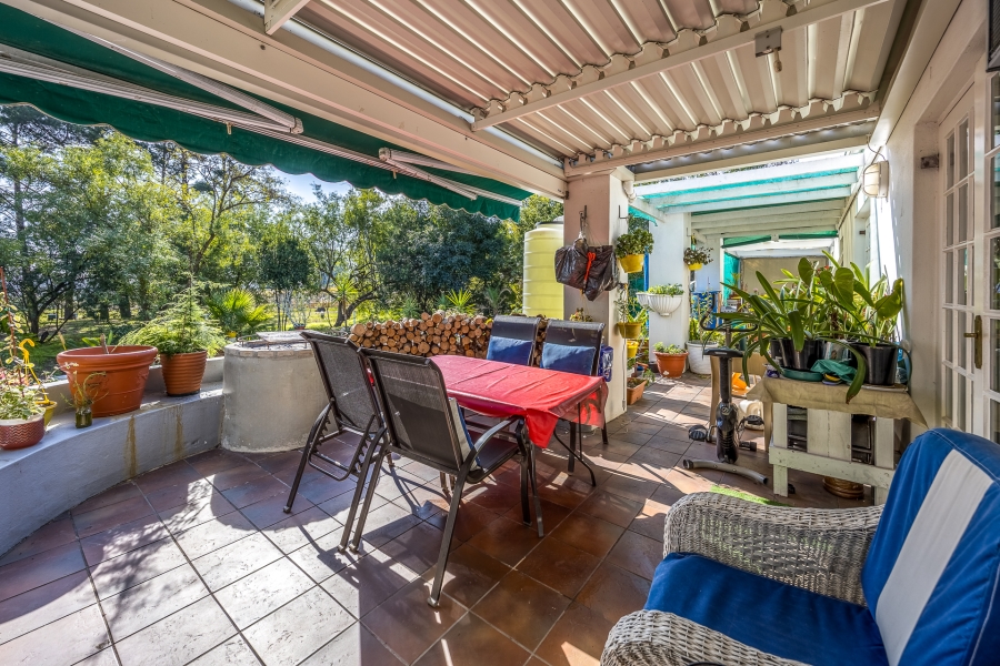 3 Bedroom Property for Sale in Zevenwacht Farm Village Western Cape